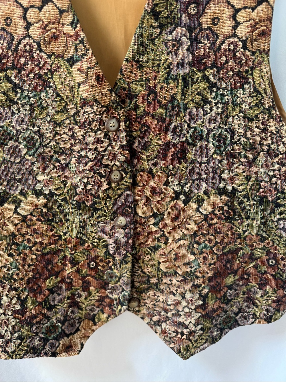 VTG 90’s Norton McNaughton Floral Tapestry Vest Goblincore Whimsigoth Size 14 - Picture 2 of 7